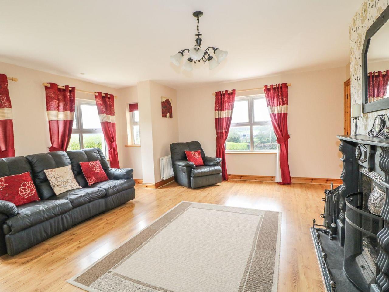 Kate'S Cottage Rathmullan Buitenkant foto
