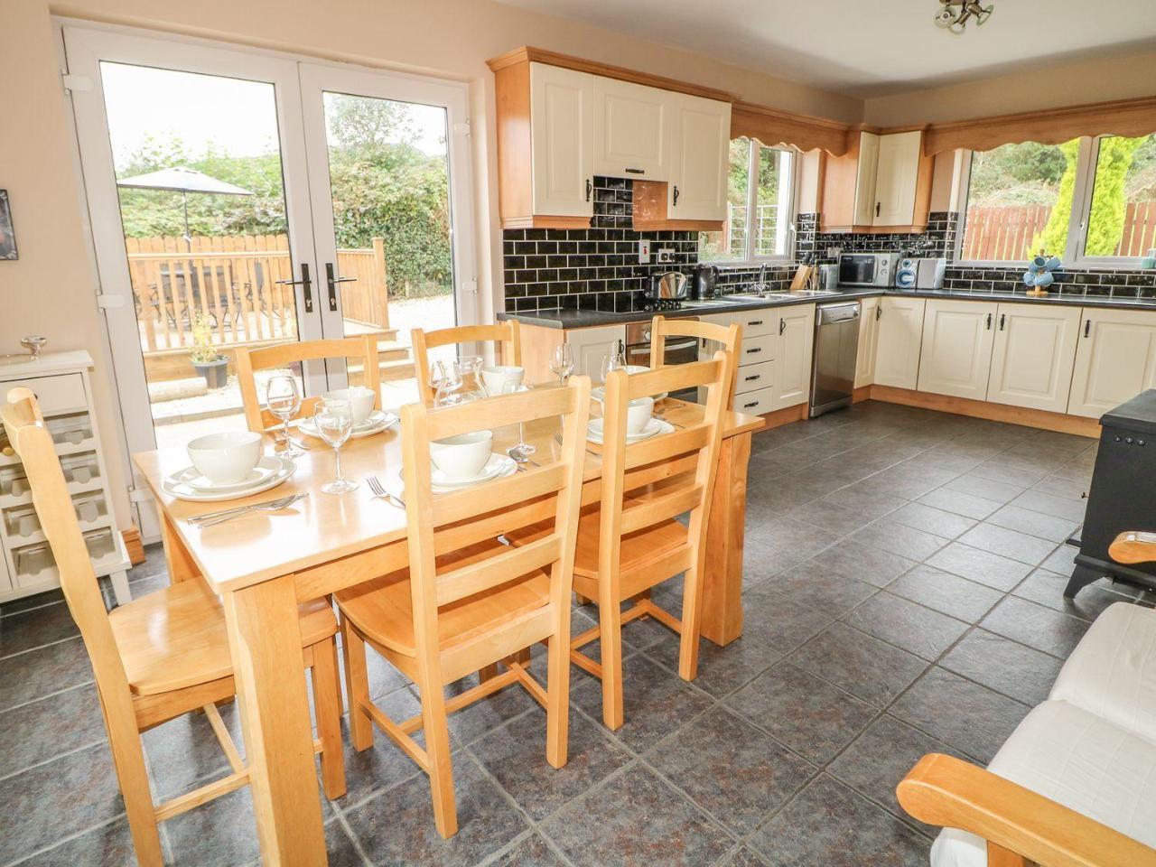 Kate'S Cottage Rathmullan Buitenkant foto
