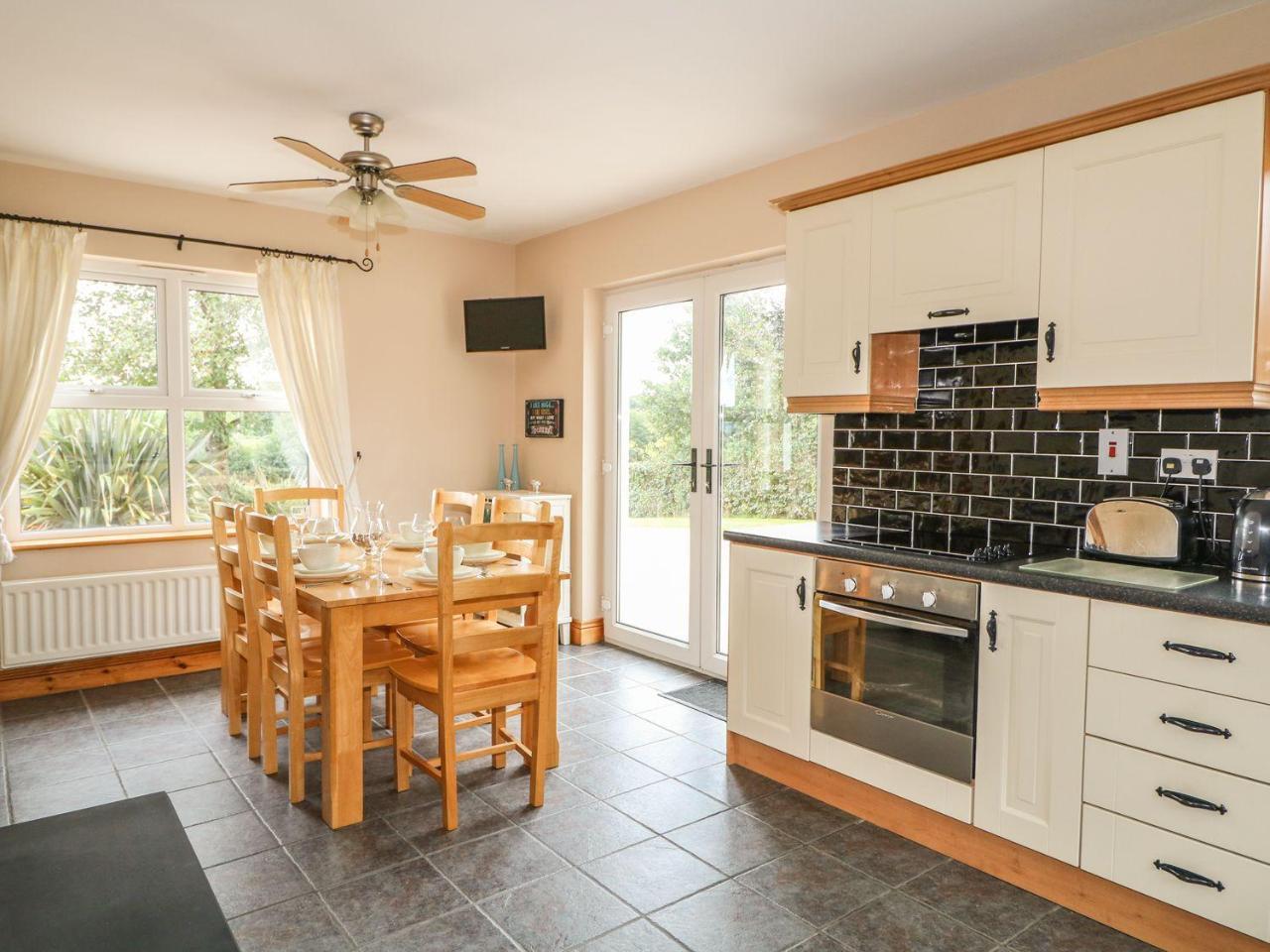 Kate'S Cottage Rathmullan Buitenkant foto